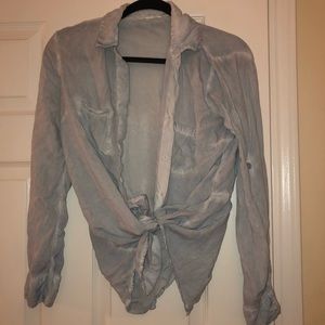 Blue light wash button up shirt